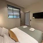 Apartment Khaleesi *